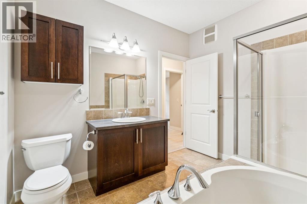 205 Sunset Drive, Cochrane