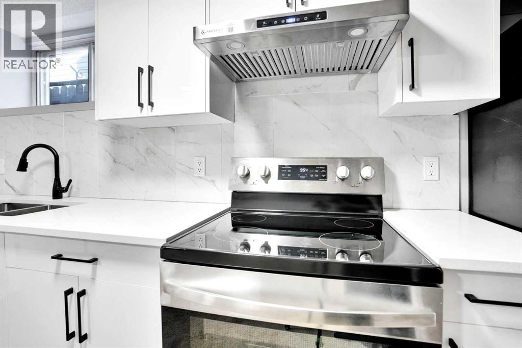 Single Family House 4 Level for Sale in  Tararidge Close NE Taradale Calgary 