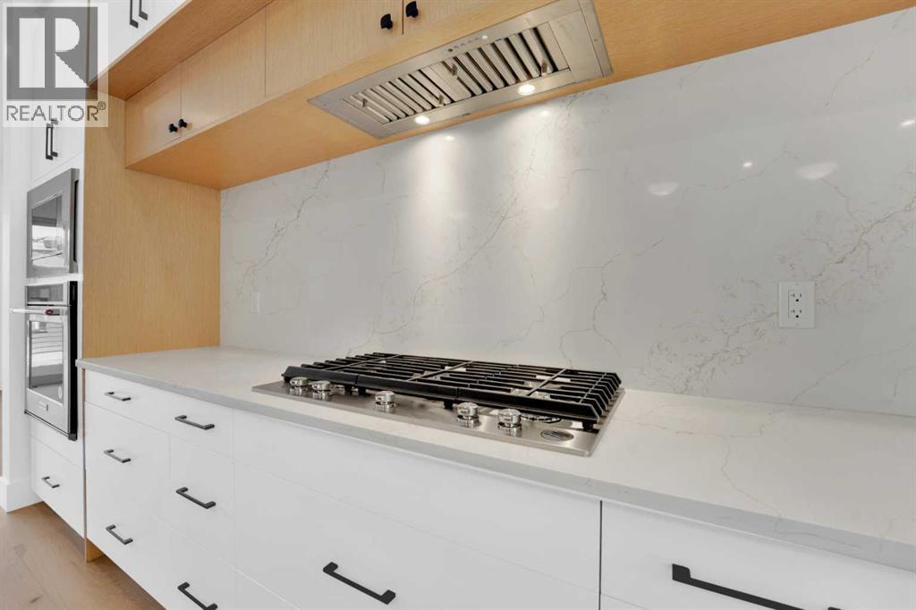 Single Family House for Sale in   Avenue NW Mount Pleasant Calgary 