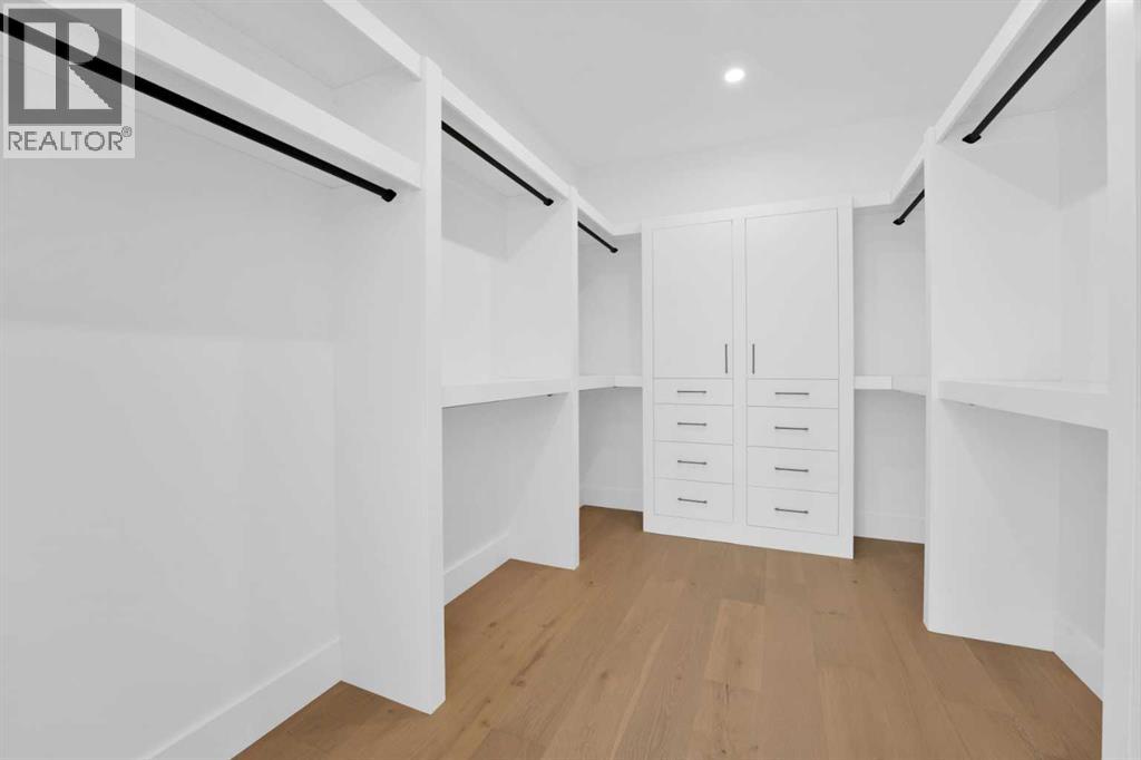 Single Family House for Sale in   Avenue NW Mount Pleasant Calgary 