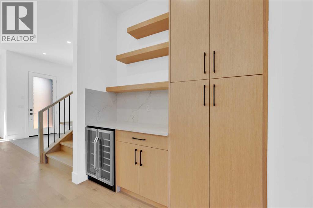 Single Family House for Sale in   Avenue NW Mount Pleasant Calgary 