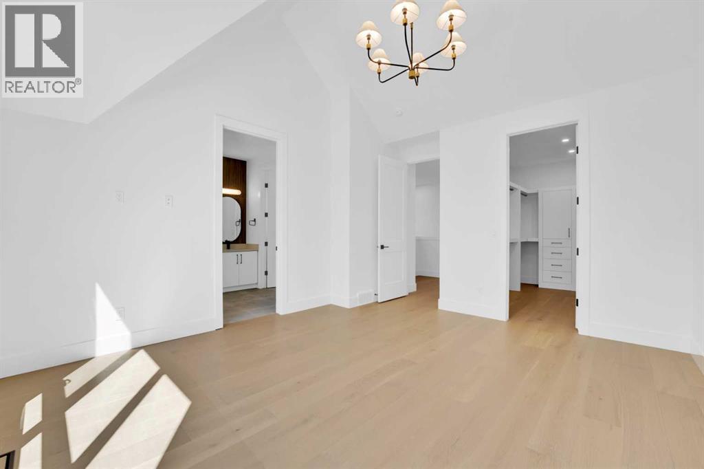 Single Family House for Sale in   Avenue NW Mount Pleasant Calgary 