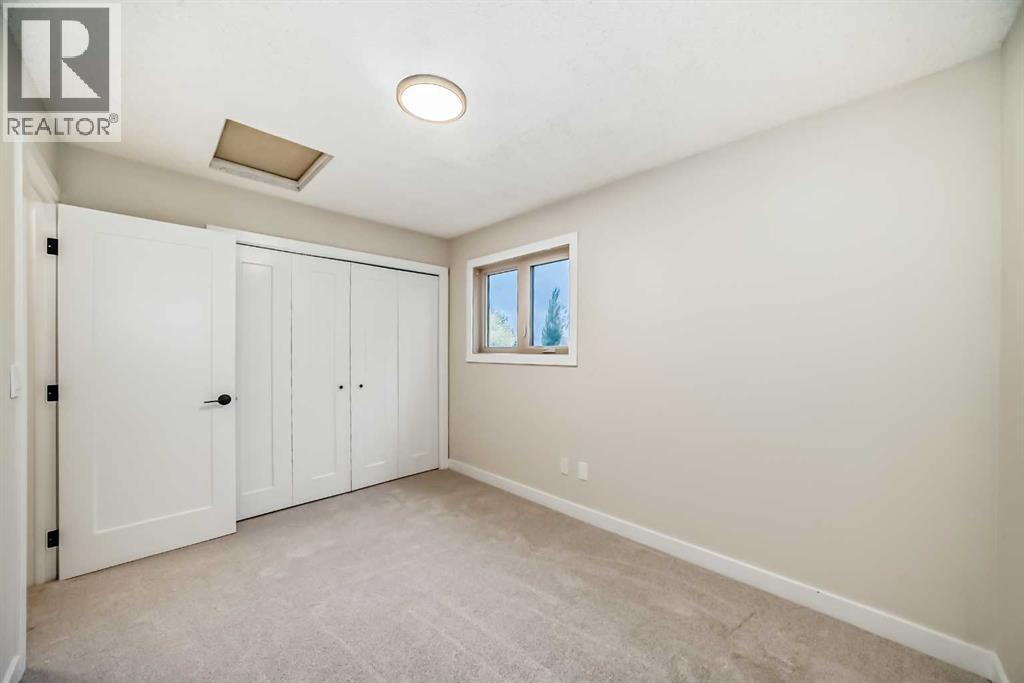 Single Family House for Sale in  Shawnessy Drive SW Shawnessy Calgary 