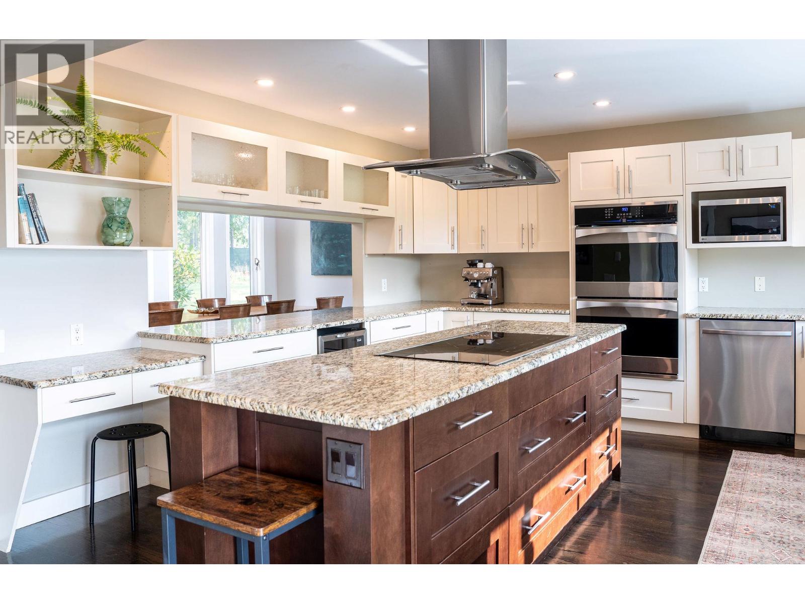 2626 Airport Way, Revelstoke