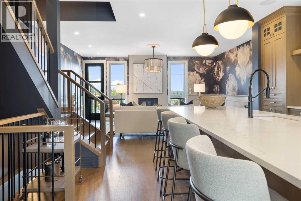 Single Family House for Sale in   Avenue SW South Calgary Calgary 