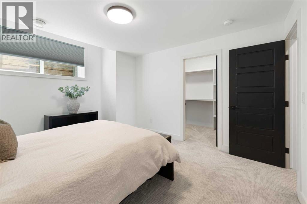 Single Family House for Sale in   Avenue SW South Calgary Calgary 