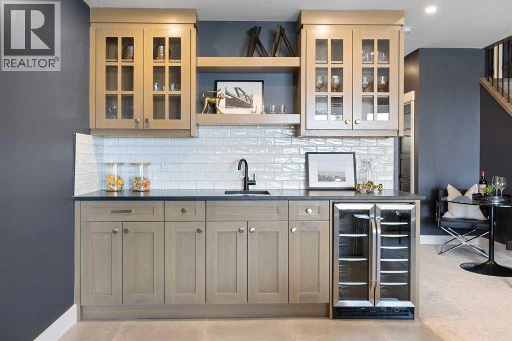 Single Family House for Sale in   Avenue SW South Calgary Calgary 