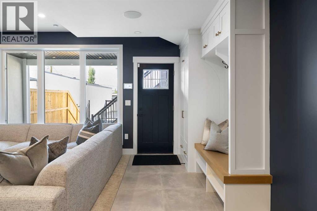 Single Family House for Sale in   Avenue SW South Calgary Calgary 