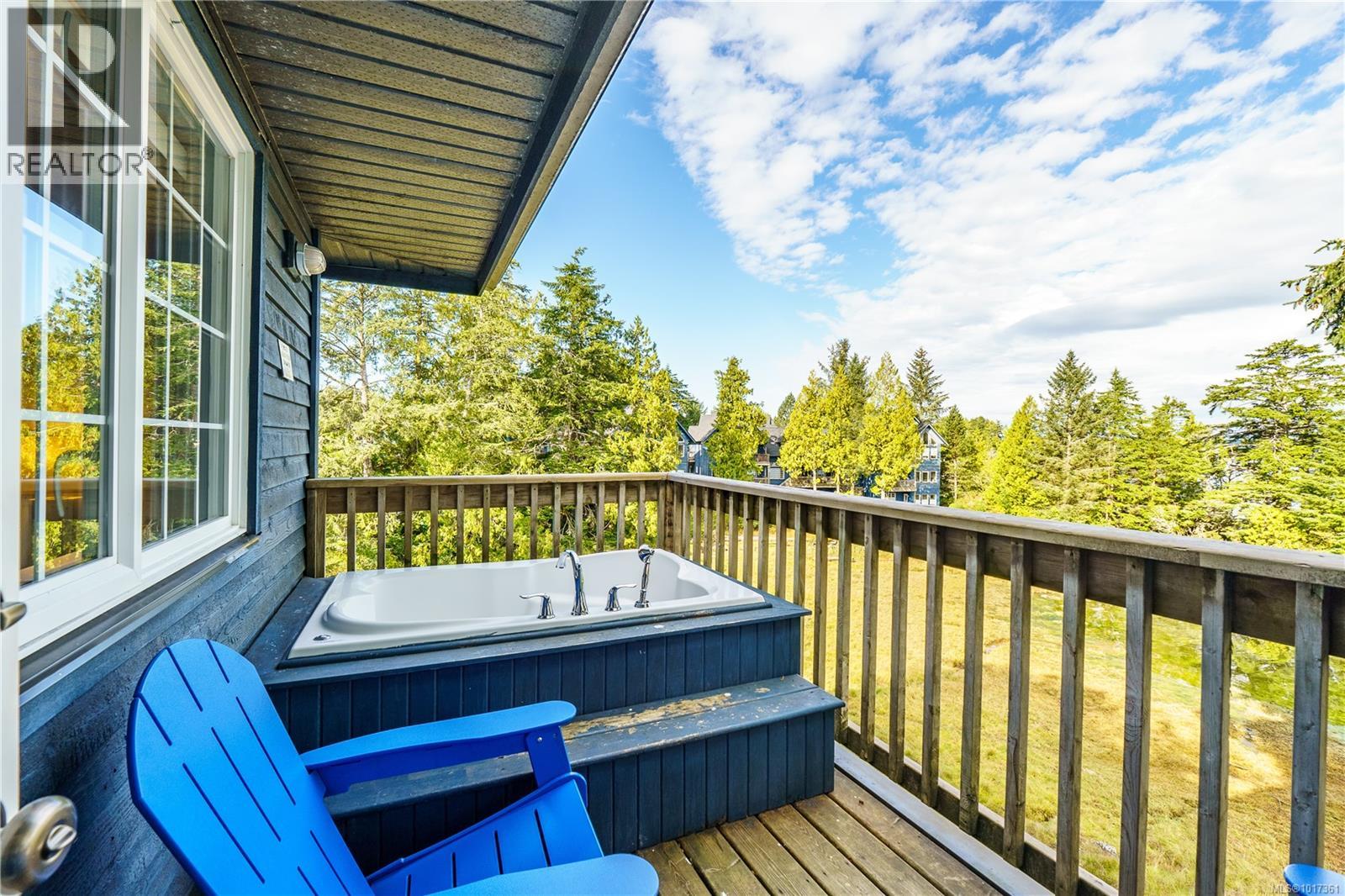 507 1971 Harbour Dr, Ucluelet