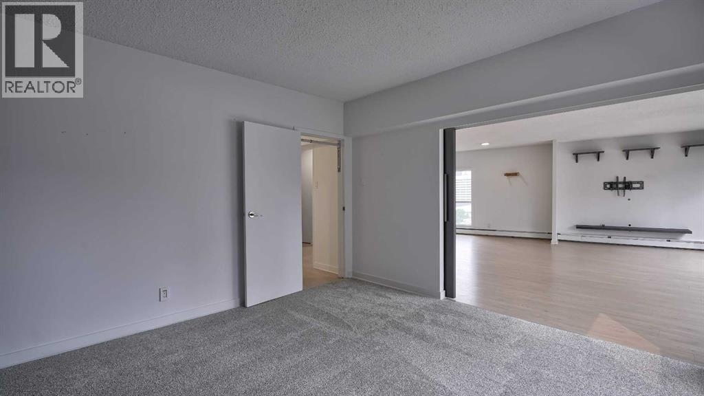 Single Family House for Sale in    Street SW Beltline Calgary 