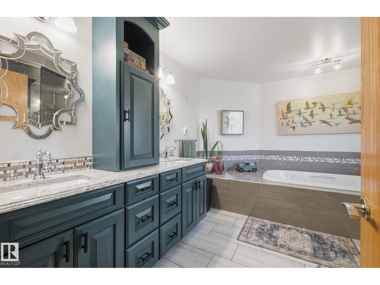 22516 TWP ROAD 572, Rural Sturgeon County