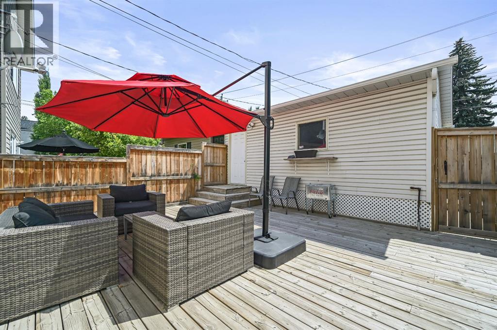 Single Family House for Sale in   Avenue SW Richmond Calgary 