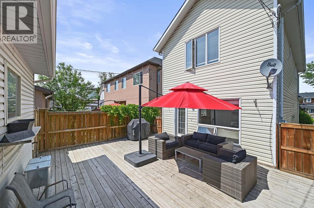 Single Family House for Sale in   Avenue SW Richmond Calgary 