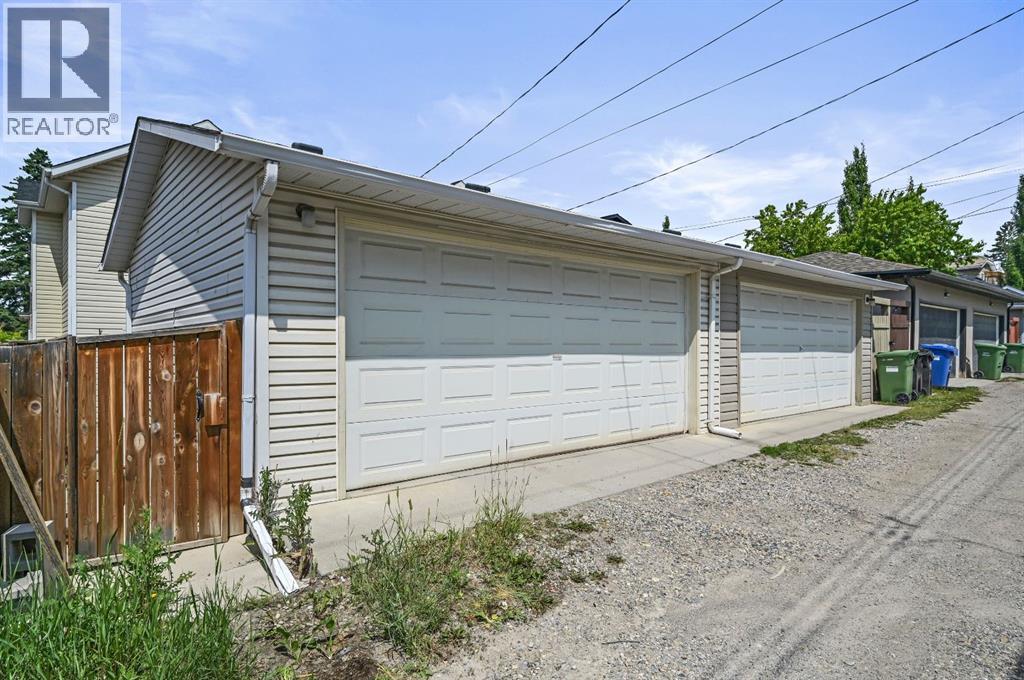 Single Family House for Sale in   Avenue SW Richmond Calgary 