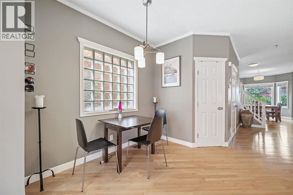 Single Family House for Sale in   Avenue SW Richmond Calgary 