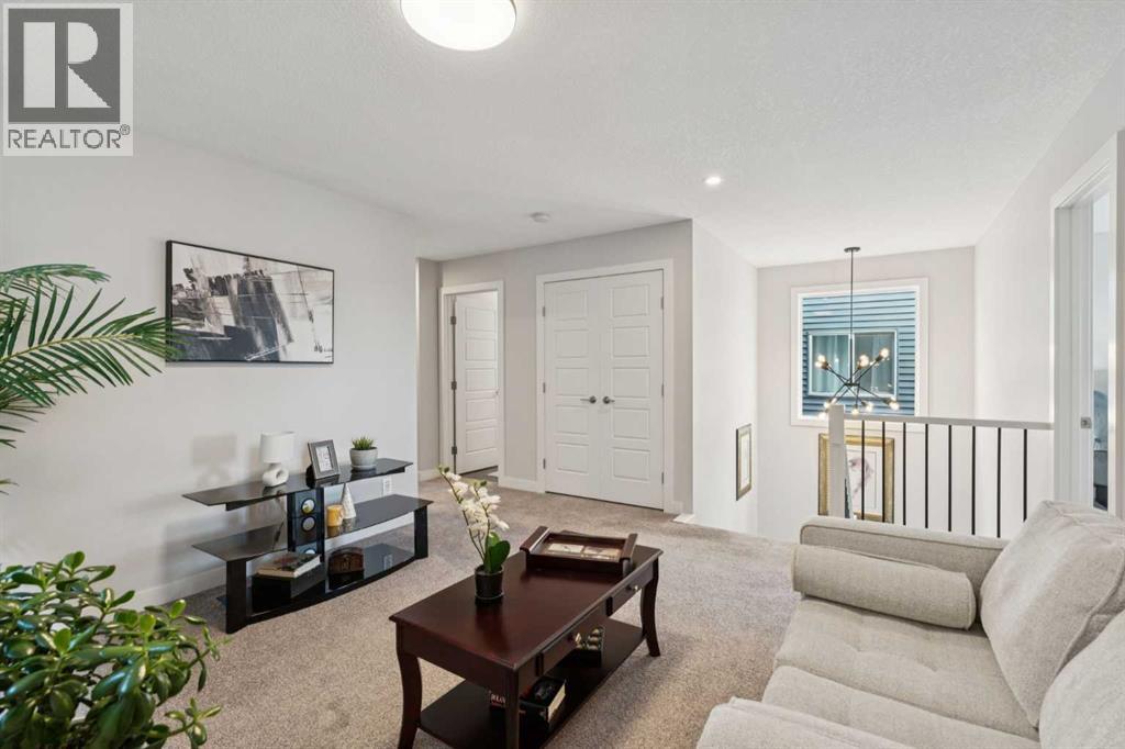 363 Precedence Hill, Cochrane