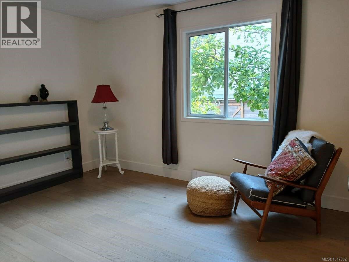 655 Totem Cres, Comox