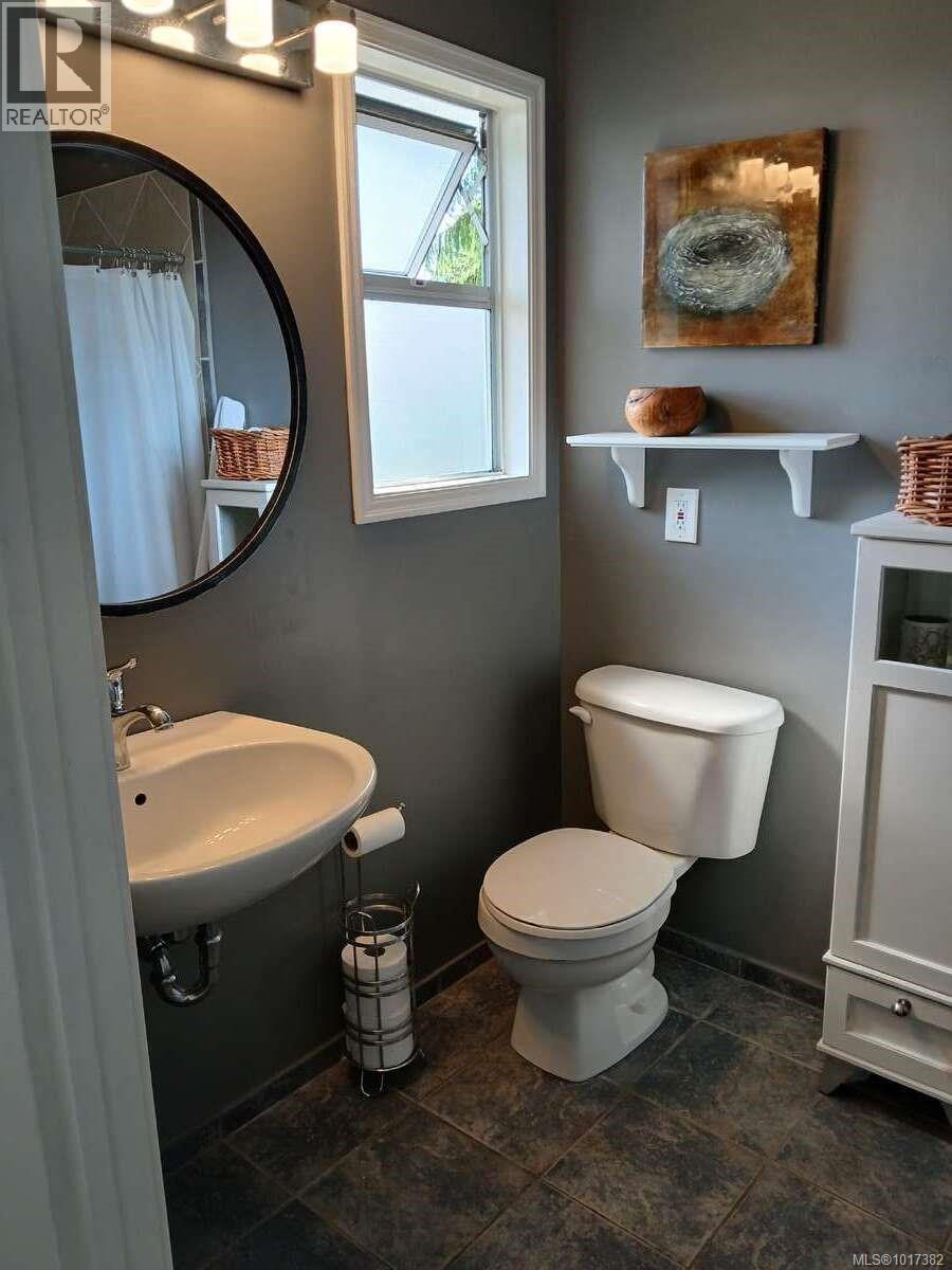 655 Totem Cres, Comox