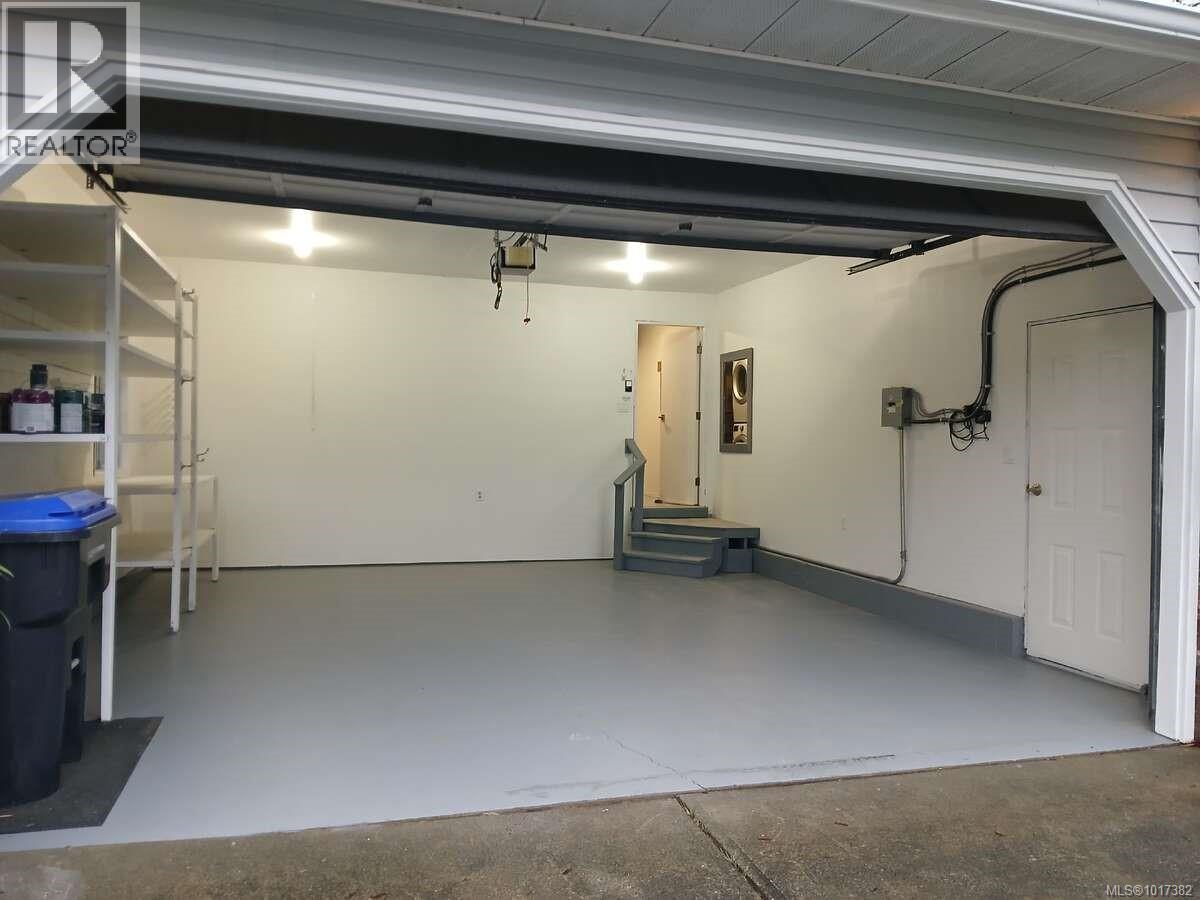 655 Totem Cres, Comox