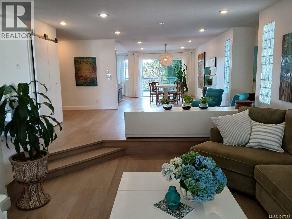 655 Totem Cres, Comox