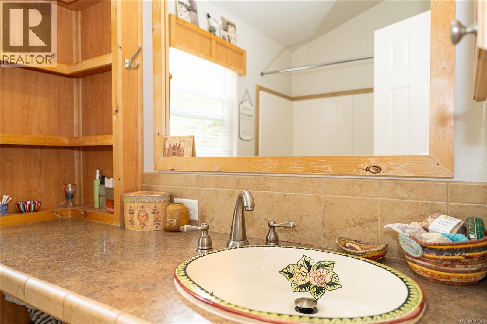 #350 3042 RIVER RD - 16