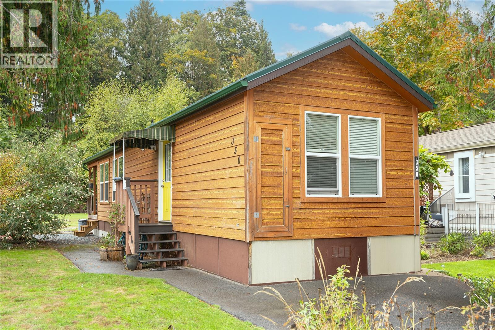 #350 3042 RIVER RD - Image 2