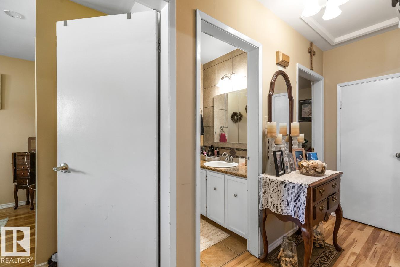 12232 83 ST NW, Edmonton