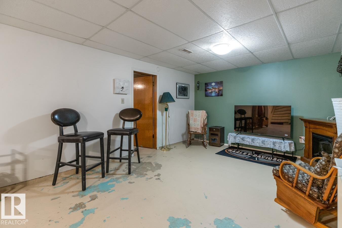 12232 83 ST NW, Edmonton