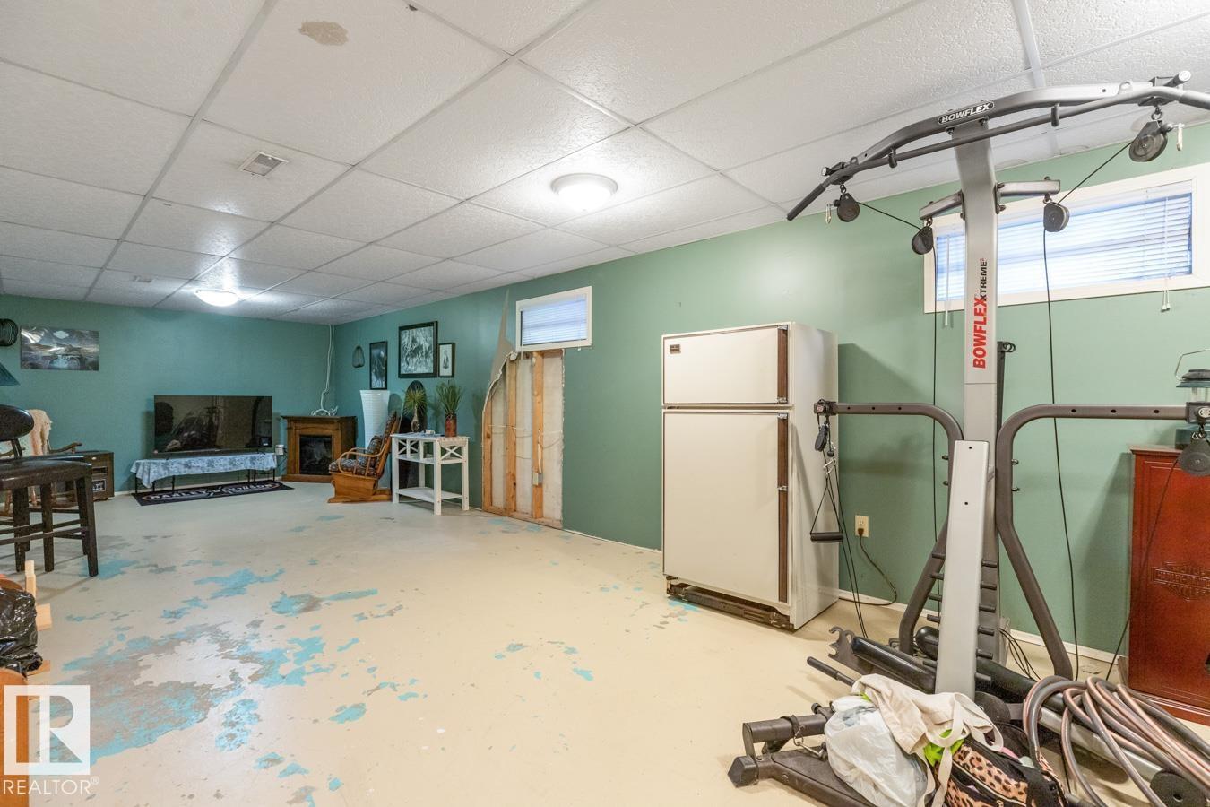 12232 83 ST NW, Edmonton