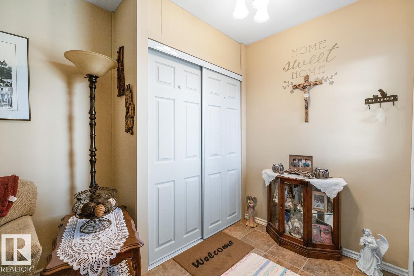 12232 83 ST NW, Edmonton