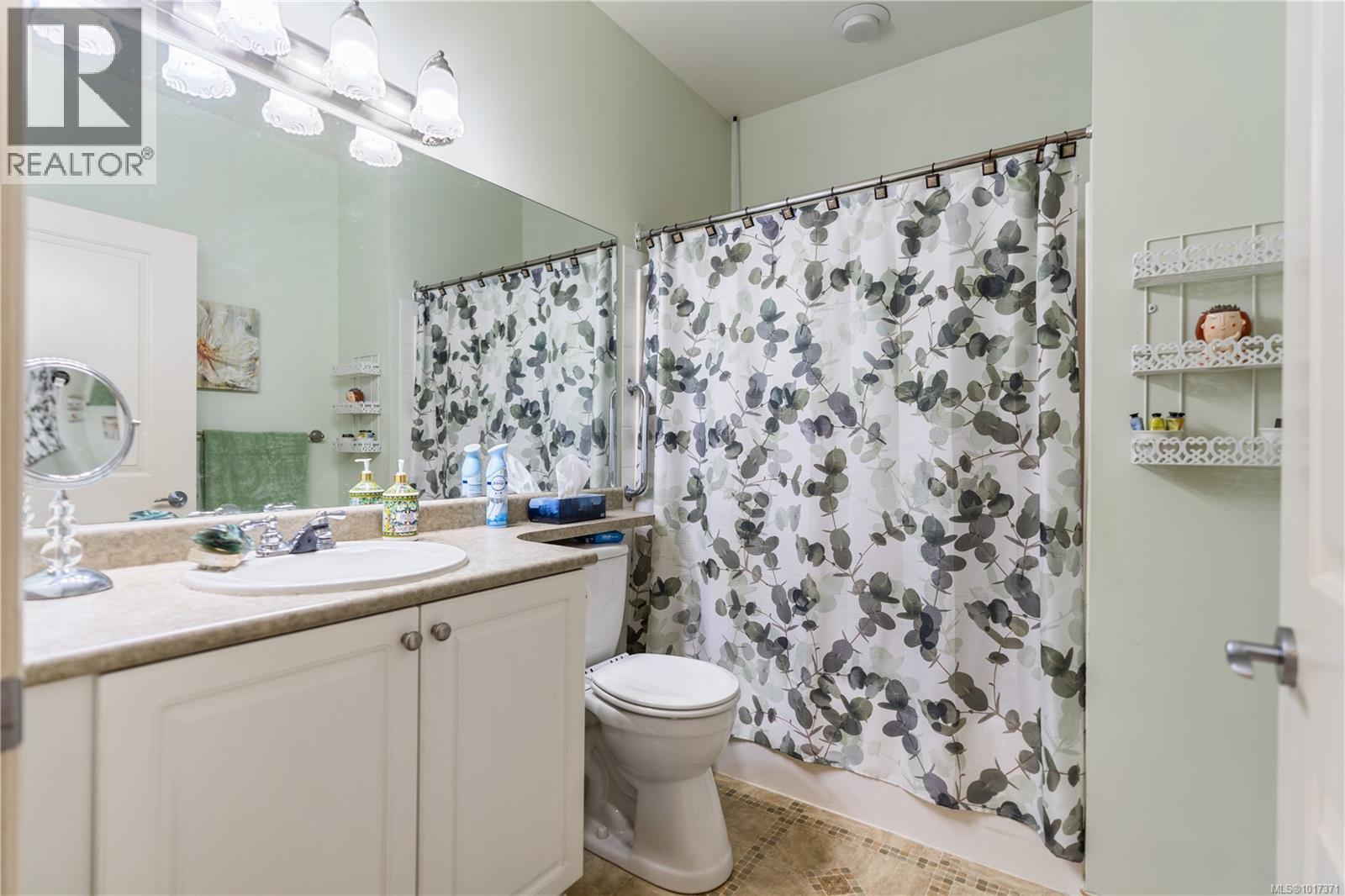 76 850 Parklands Drive, Esquimalt