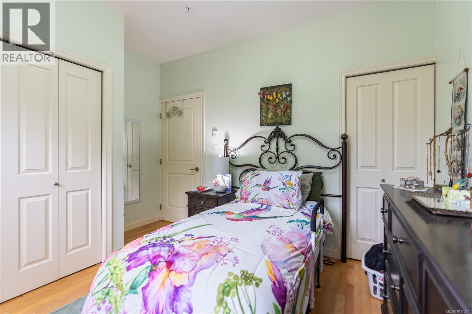 76 850 Parklands Drive, Esquimalt