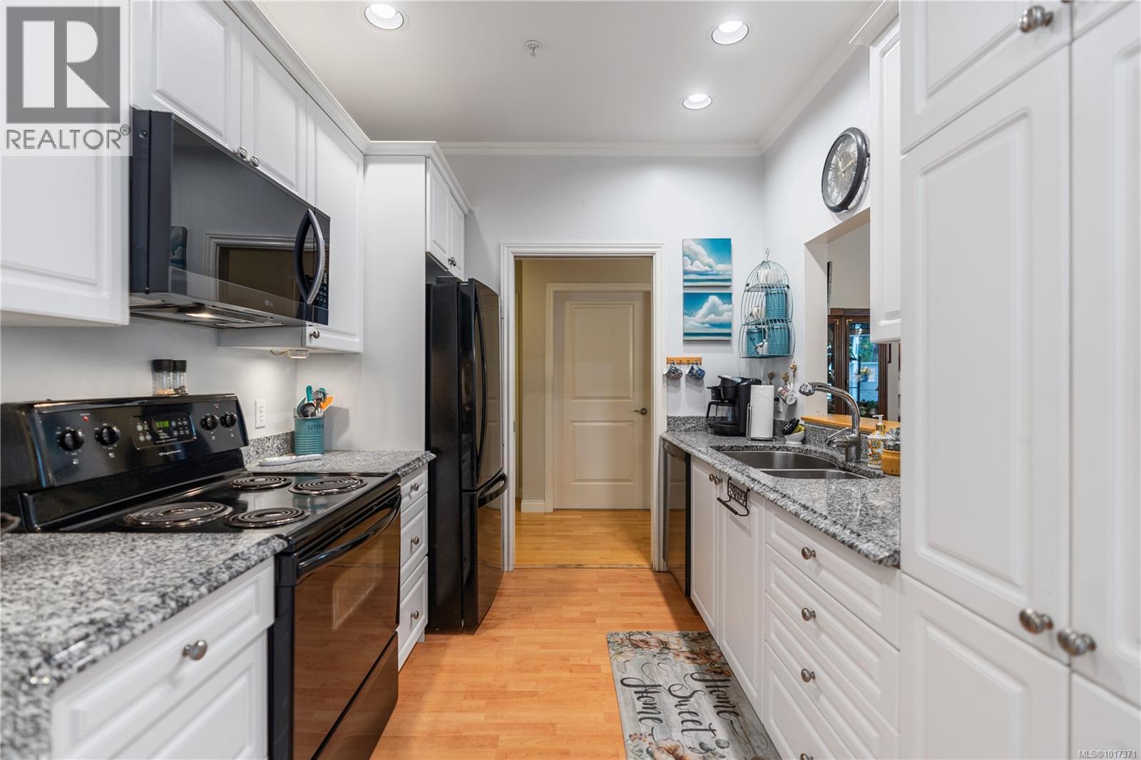 76 850 Parklands Drive, Esquimalt