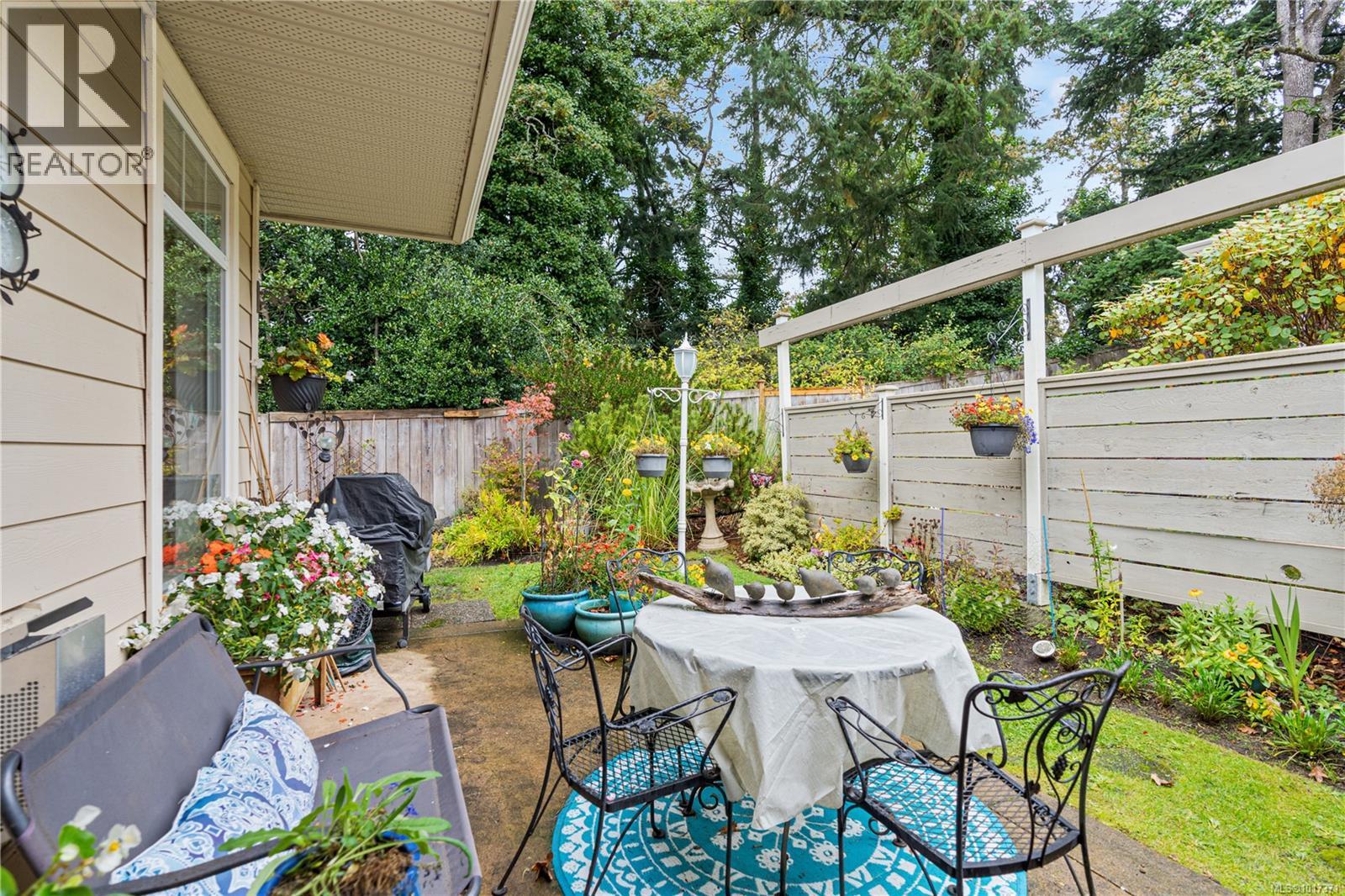 76 850 Parklands Drive, Esquimalt