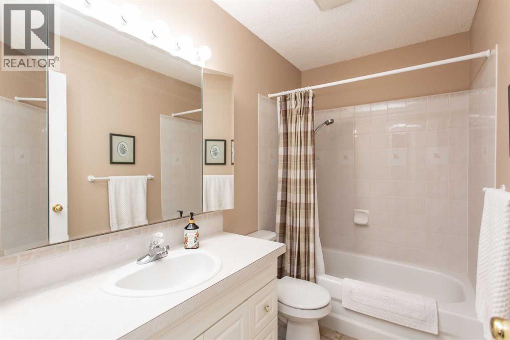 146 Welton Crescent, Red Deer