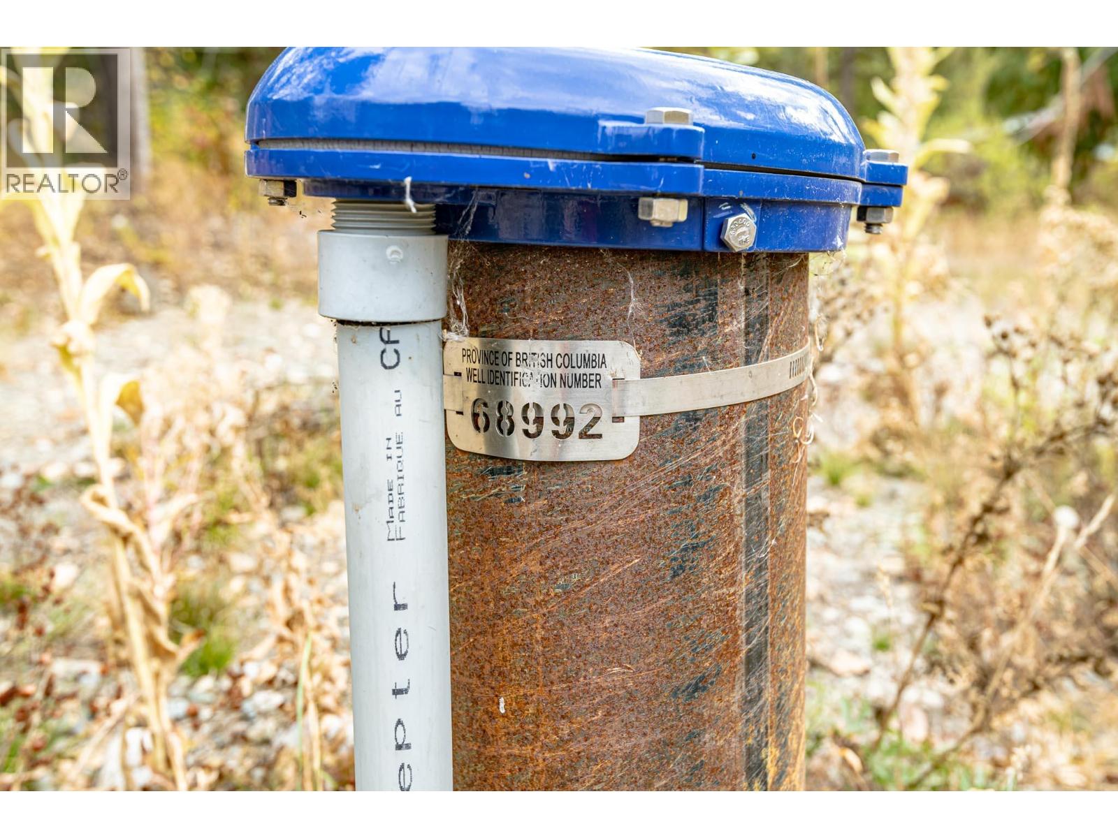 6072 Arnold Road, Salmo