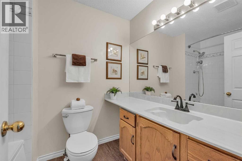 Single Family House for Sale in  Citadel Terrace NW Citadel Calgary 