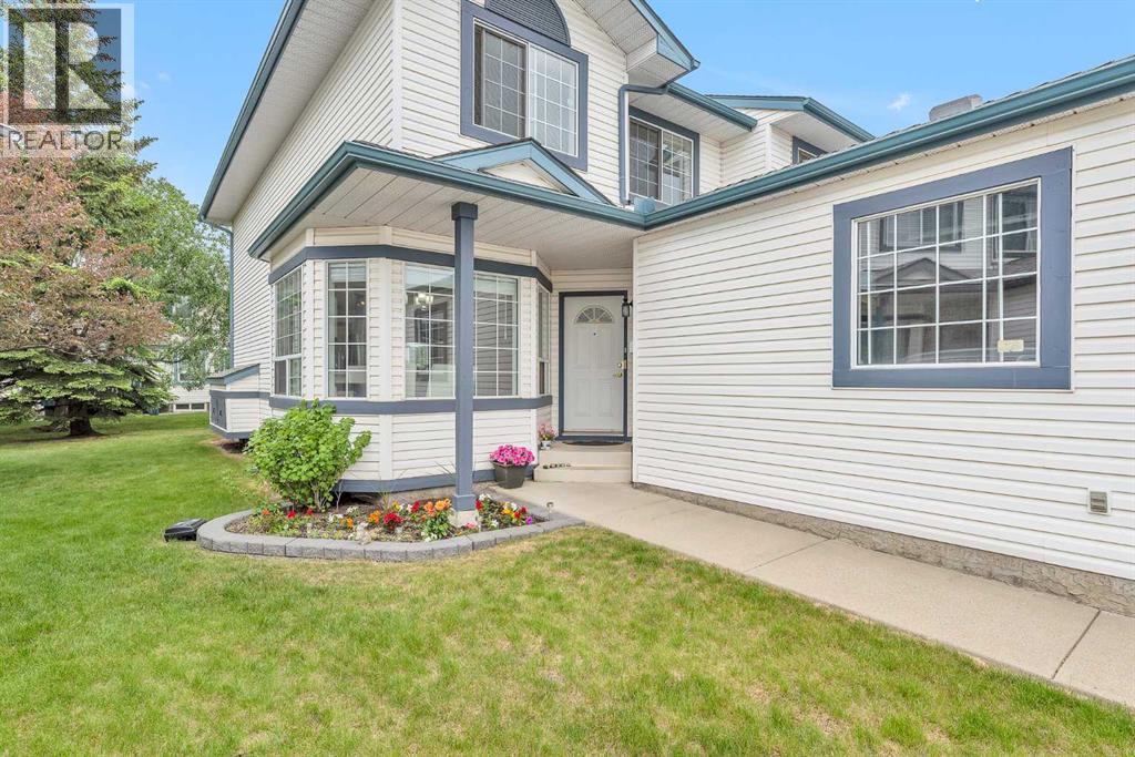 Single Family House for Sale in  Citadel Terrace NW Citadel Calgary 