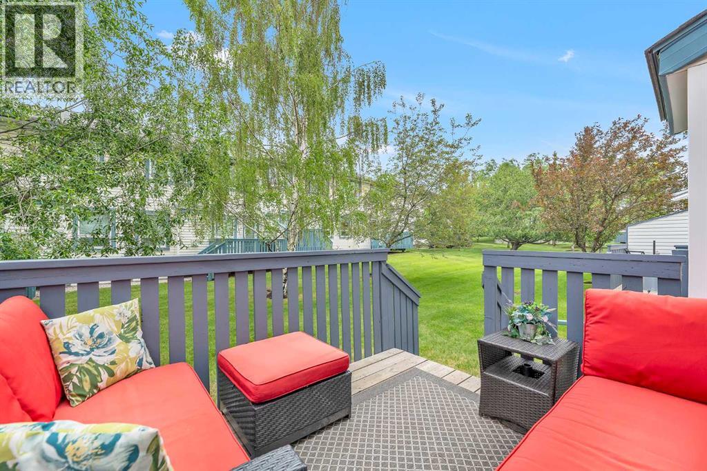 Single Family House for Sale in  Citadel Terrace NW Citadel Calgary 