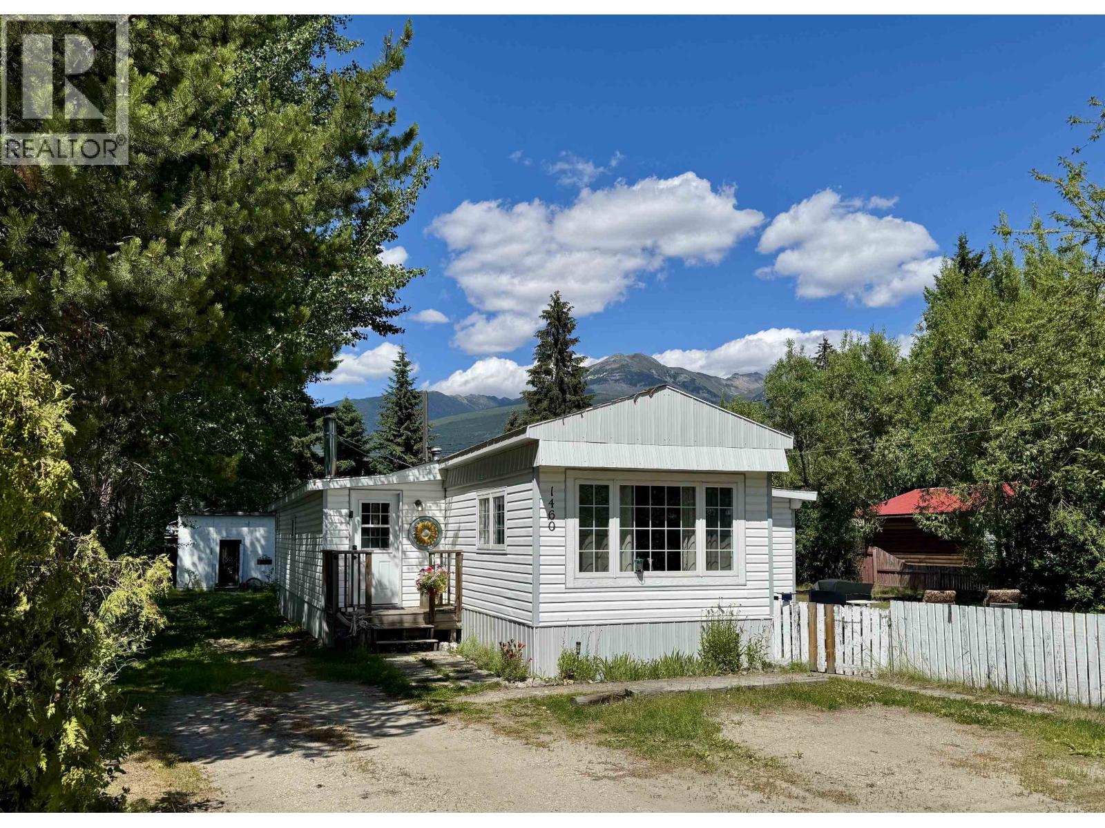 1460 7TH AVENUE - 1