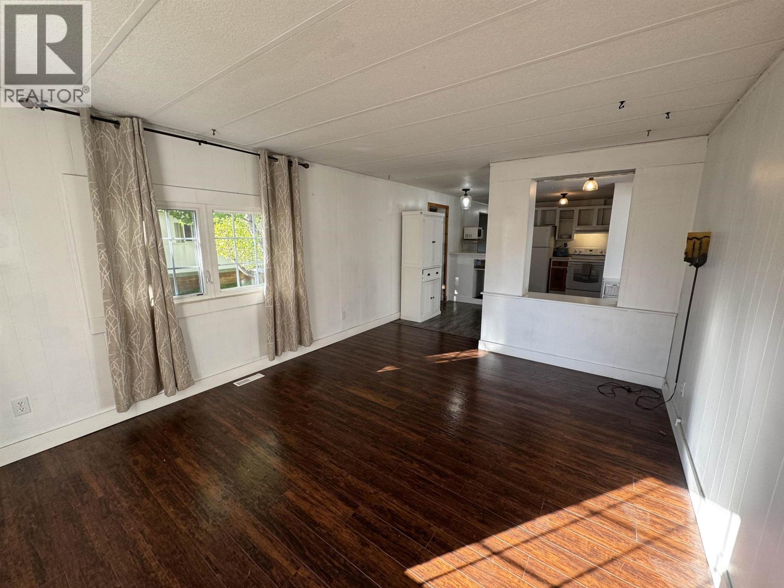 1460 7TH AVENUE - 9