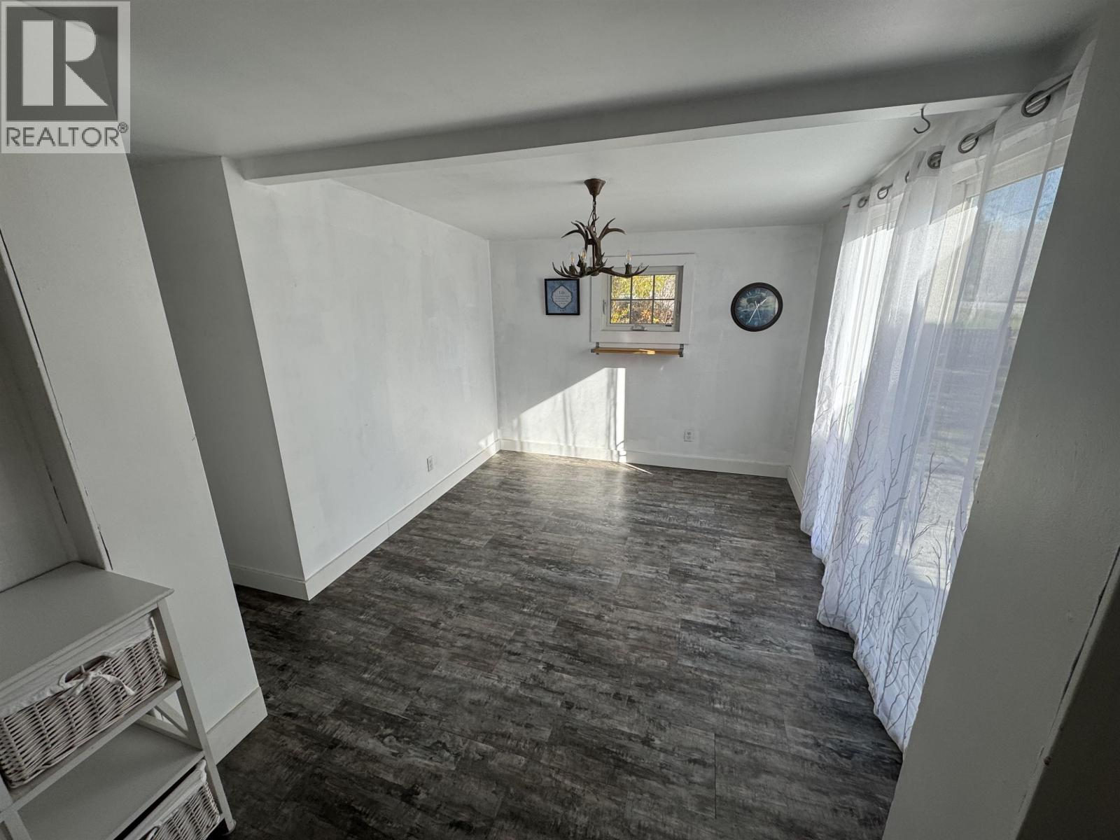 1460 7TH AVENUE - 7