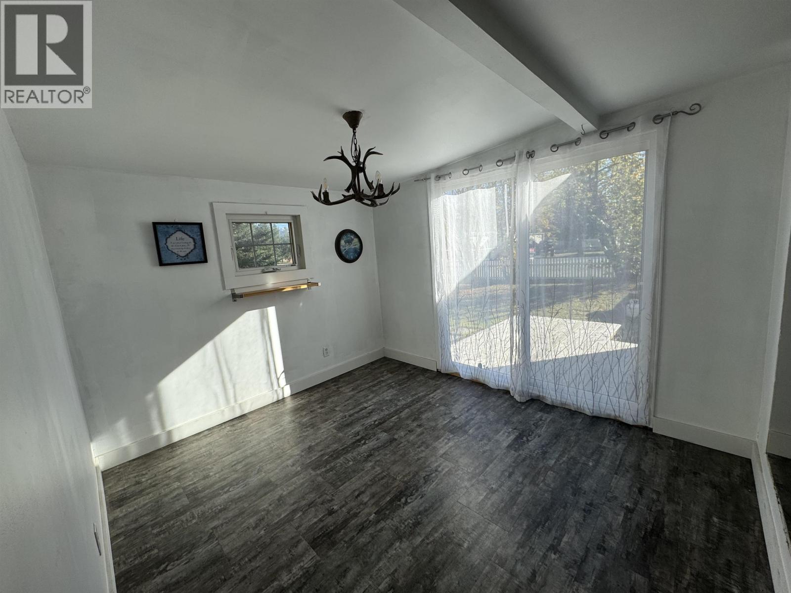 1460 7TH AVENUE, Valemount