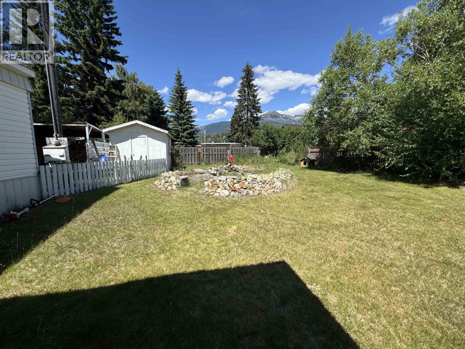 1460 7TH AVENUE, Valemount
