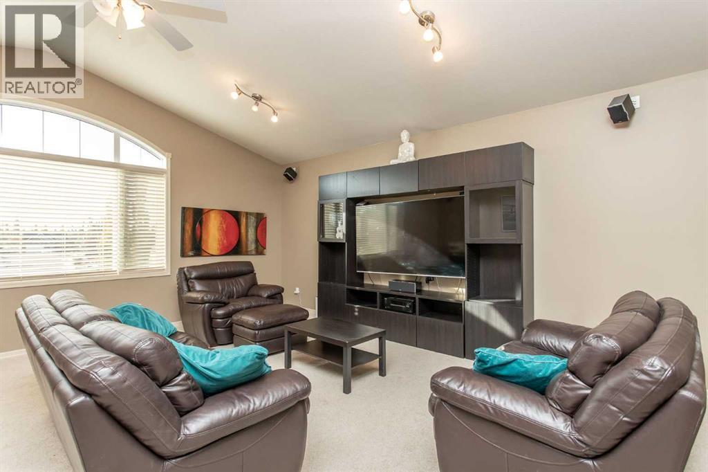 35 Woodrow Close, Red Deer