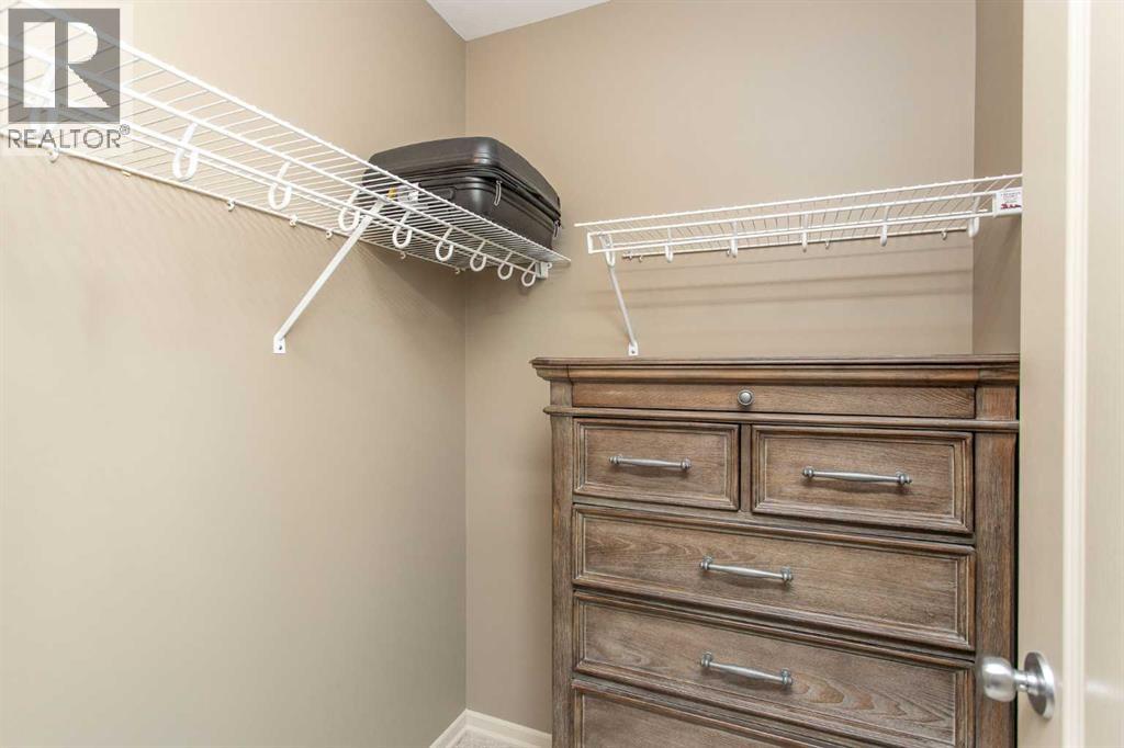 35 Woodrow Close, Red Deer
