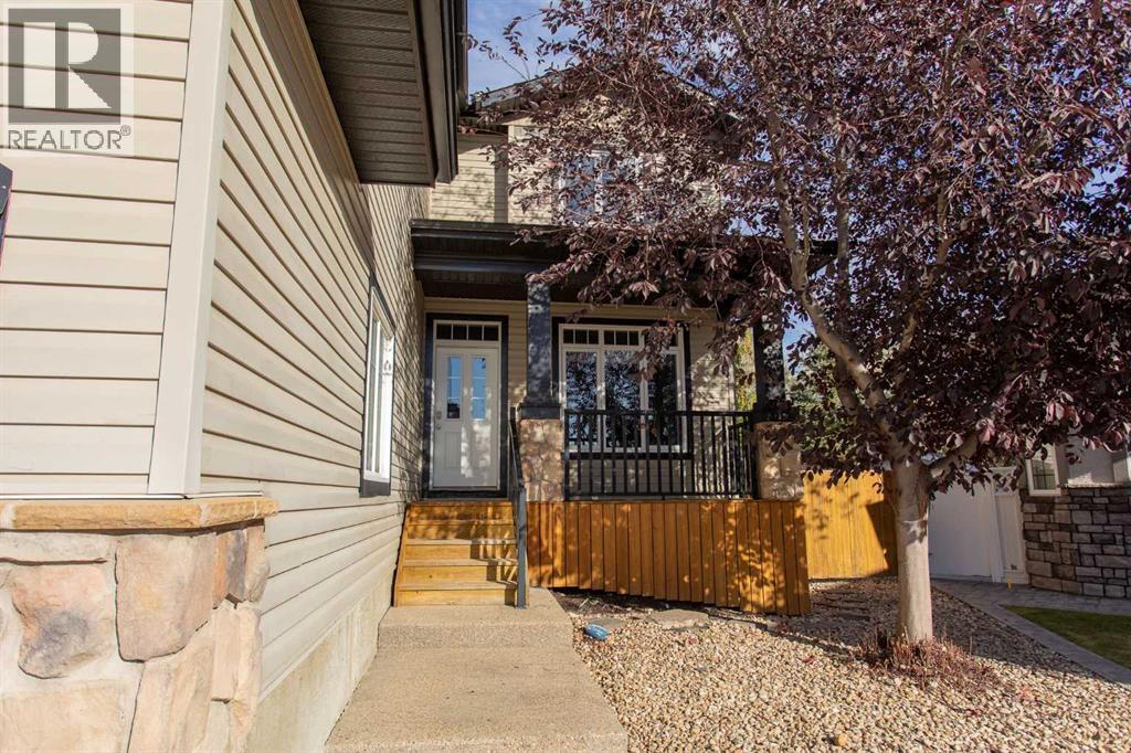 35 Woodrow Close, Red Deer
