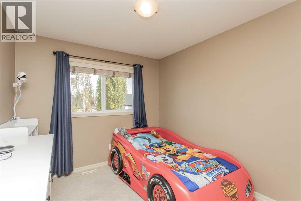 35 Woodrow Close, Red Deer