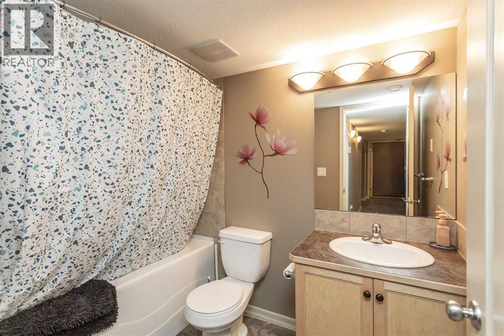 35 Woodrow Close, Red Deer