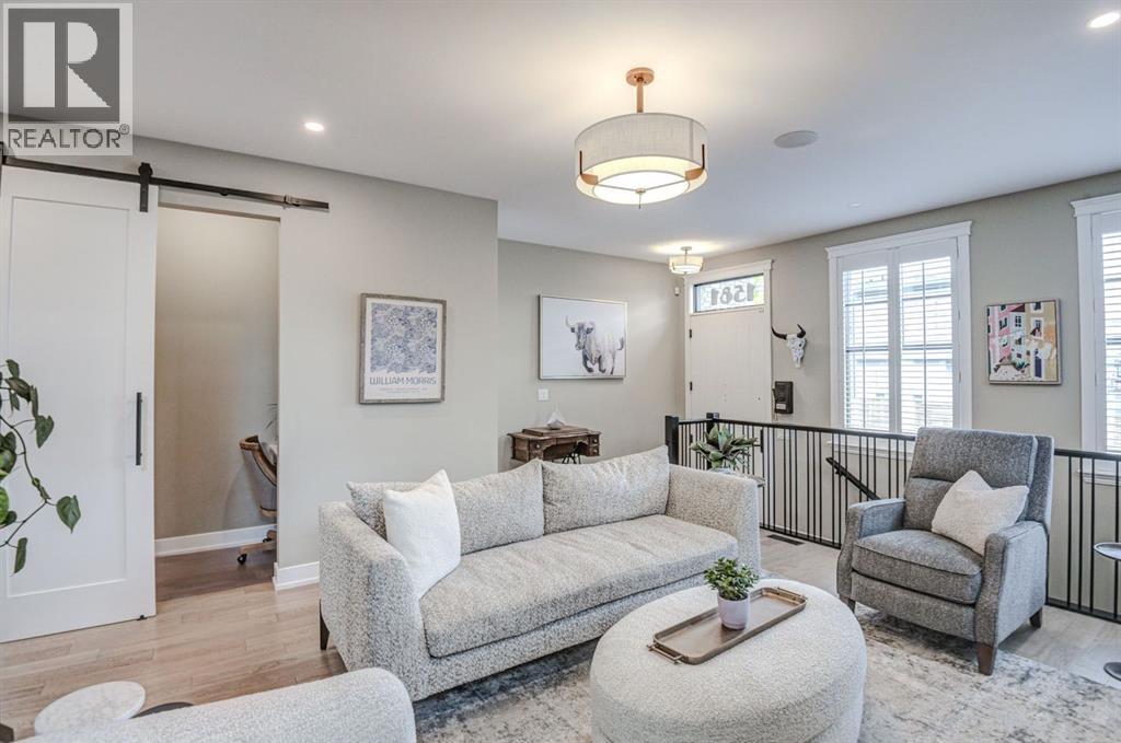 Single Family House for Sale in   Avenue SW Altadore Calgary 